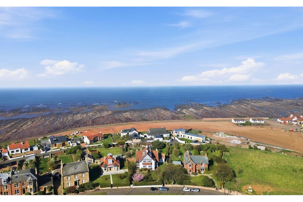 Eastrigg, Queen's Road, Dunbar, EH42 1LN - image 36