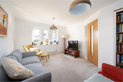 12 Lauder Rambling, North Berwick, East Lothian, EH39 5PU - image 2