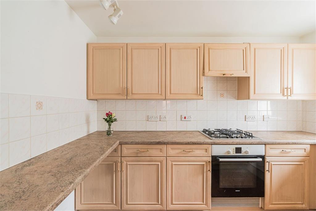 133/2 Gylemuir Road, Edinburgh, EH12 7DL - image 11