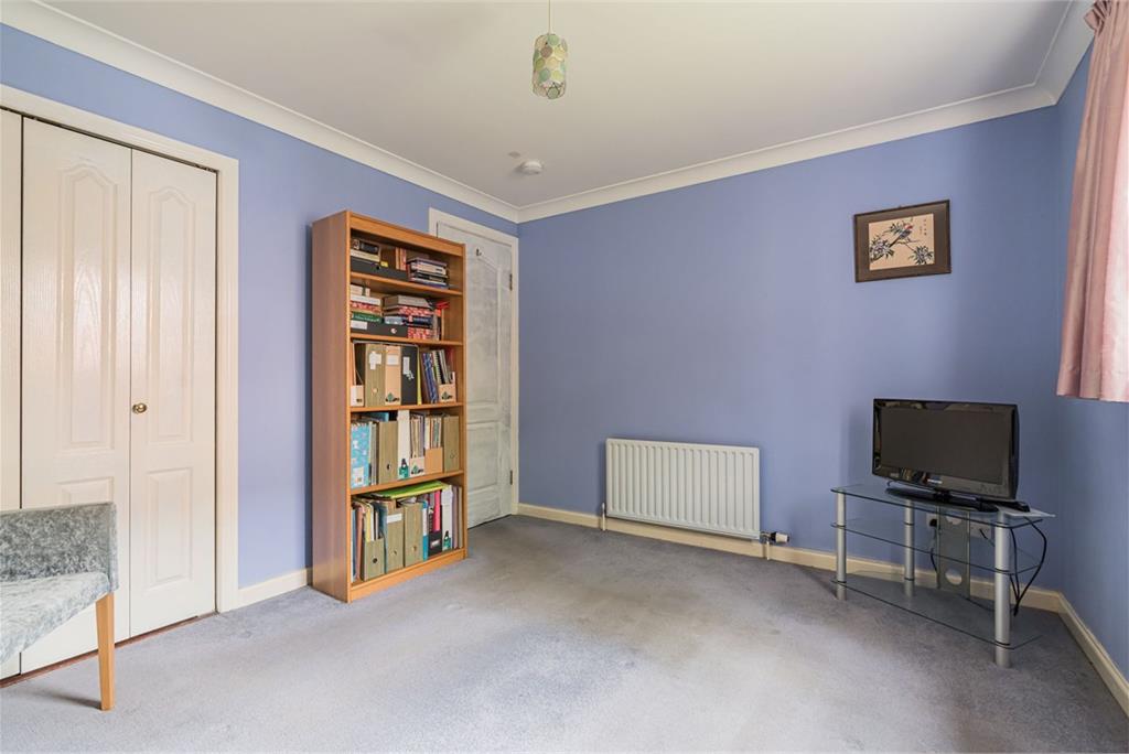133/2 Gylemuir Road, Edinburgh, EH12 7DL - image 14