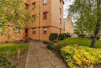 133/2 Gylemuir Road, Edinburgh, EH12 7DL - image 19