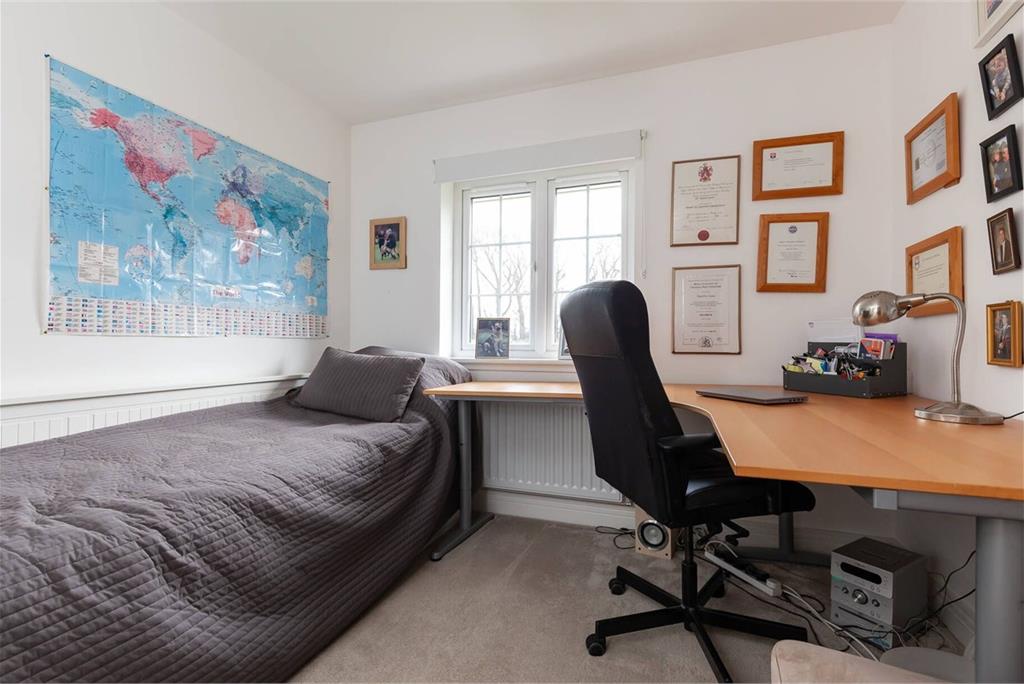 33 Whinstone Place, Ratho EH28 8AD - image 18