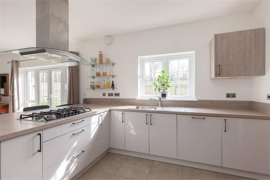 33 Whinstone Place, Ratho EH28 8AD - image 30