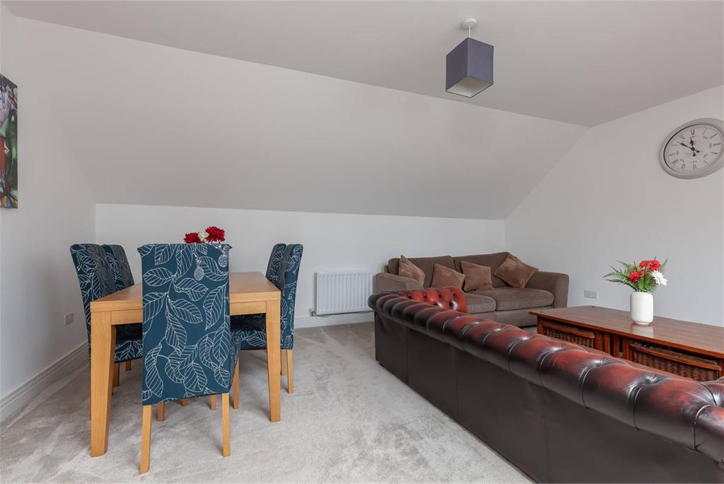 33 Whinstone Place, Ratho EH28 8AD - image 38