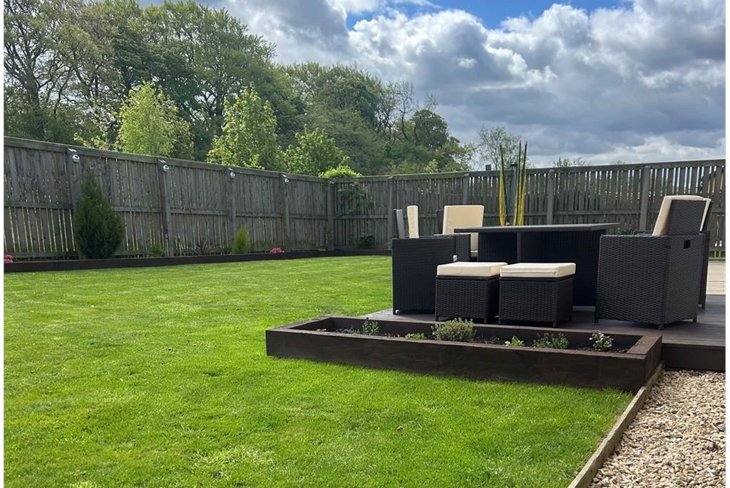 33 Whinstone Place, Ratho EH28 8AD - image 7