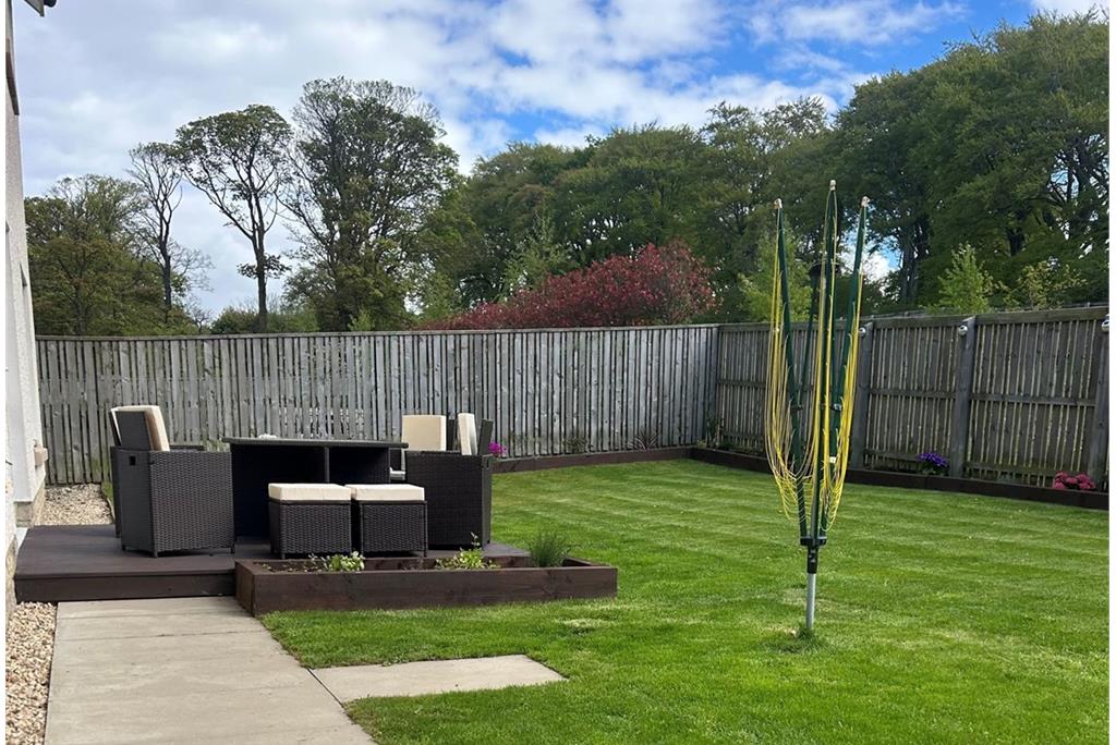 33 Whinstone Place, Ratho EH28 8AD - image 8