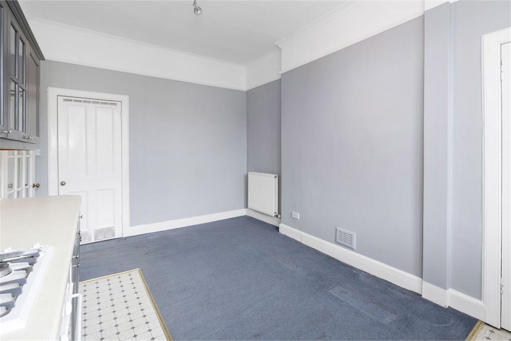 3f2, 9 Comiston Gardens, Edinburgh, EH10 5QH - image 5