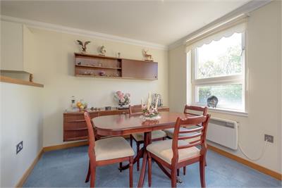 16 Hamilton Court, Cromwell Road, North Berwick, East Lothian, EH39 4LW - image 4