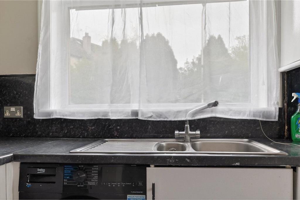 5 Sighthill Drive,
Sighthill,
Edinburgh,
EH11 4QW - image 7