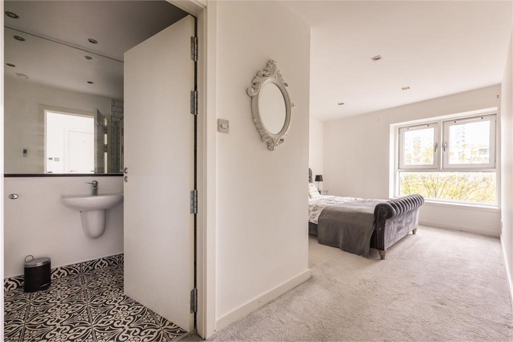 5/8 Western Harbour Way, Edinburgh, EH6 6LP - image 16