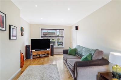 42 Young Avenue, Tranent, EH33 2DE - image 2