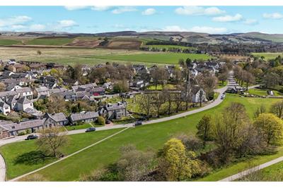 Ashgrove, Chapel Brae, West Linton, EH46 7EP - image 4