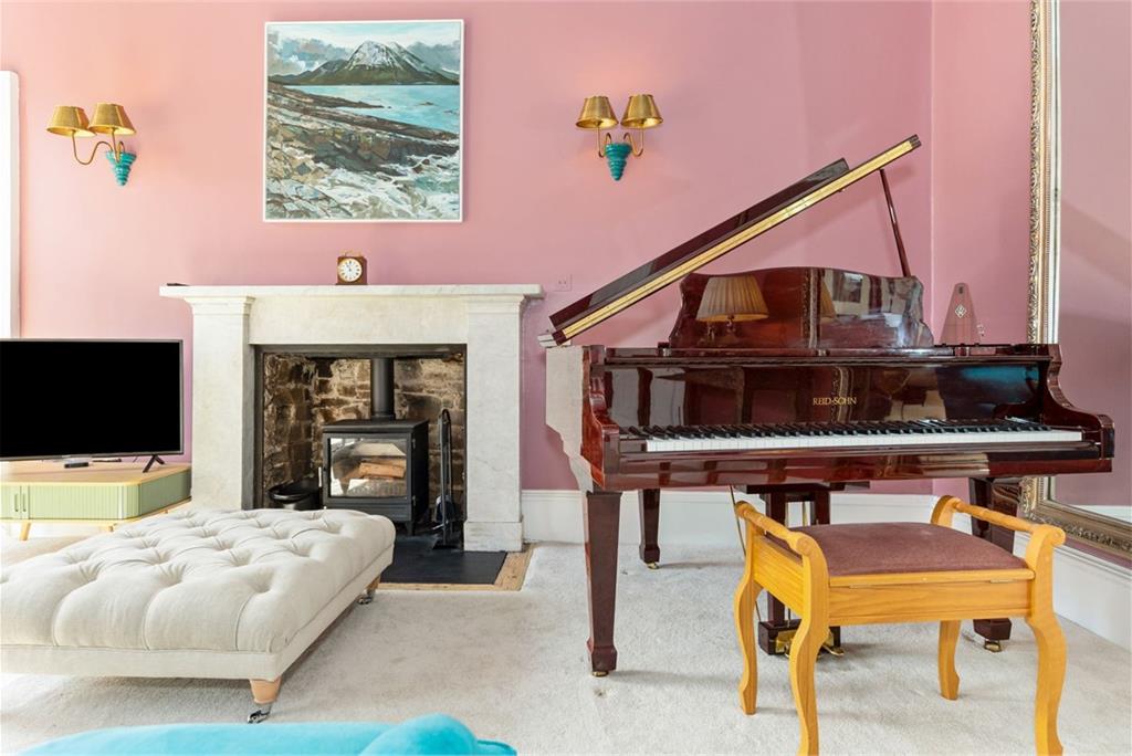 6 (2F1), Cambridge Street, West End, Edinburgh, EH1 2DY - image 4