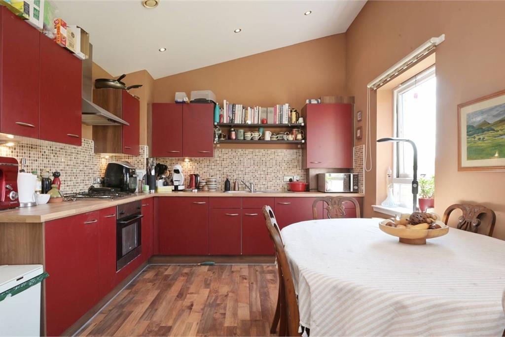 Flat 7, 31 Cakemuir Gardens, Niddrie, EH16 4FL - image 5
