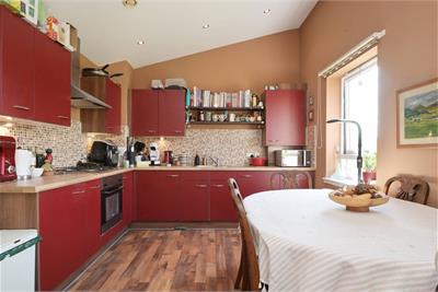 Flat 7, 31 Cakemuir Gardens, Niddrie, EH16 4FL - image 5