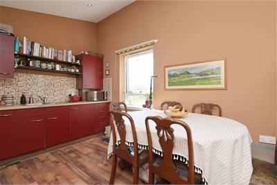 Flat 7, 31 Cakemuir Gardens, Niddrie, EH16 4FL - image 6
