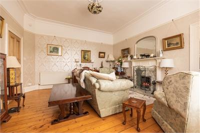 34 Clermiston Road, Edinburgh, EH12 6XB - image 3