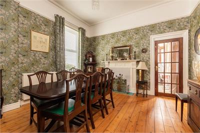 34 Clermiston Road, Edinburgh, EH12 6XB - image 6
