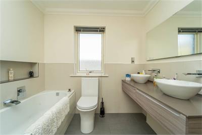 Clerwood, Stanley, Perth, PH1 4QF - image 15