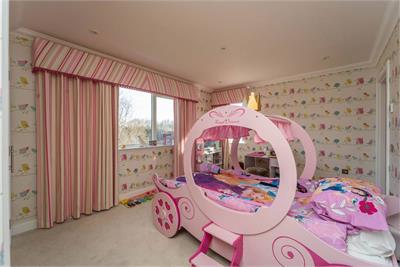 Clerwood, Stanley, Perth, PH1 4QF - image 16