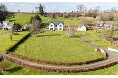 Clerwood, Stanley, Perth, PH1 4QF - image 1