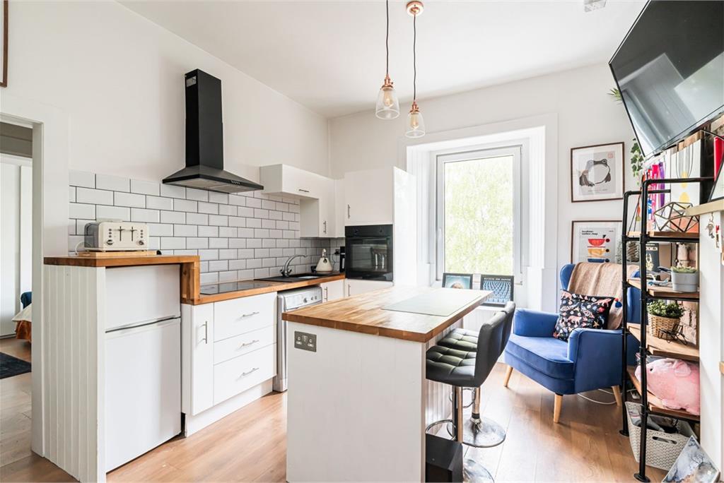 5/15 Wheatfield Road, Edinburgh, EH11 2PT - image 1