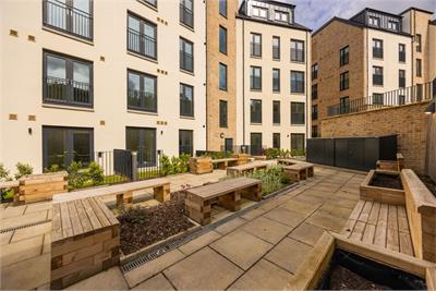 59/7 Craiglockhart Avenue, Edinburgh, EH14 1LS - image 13