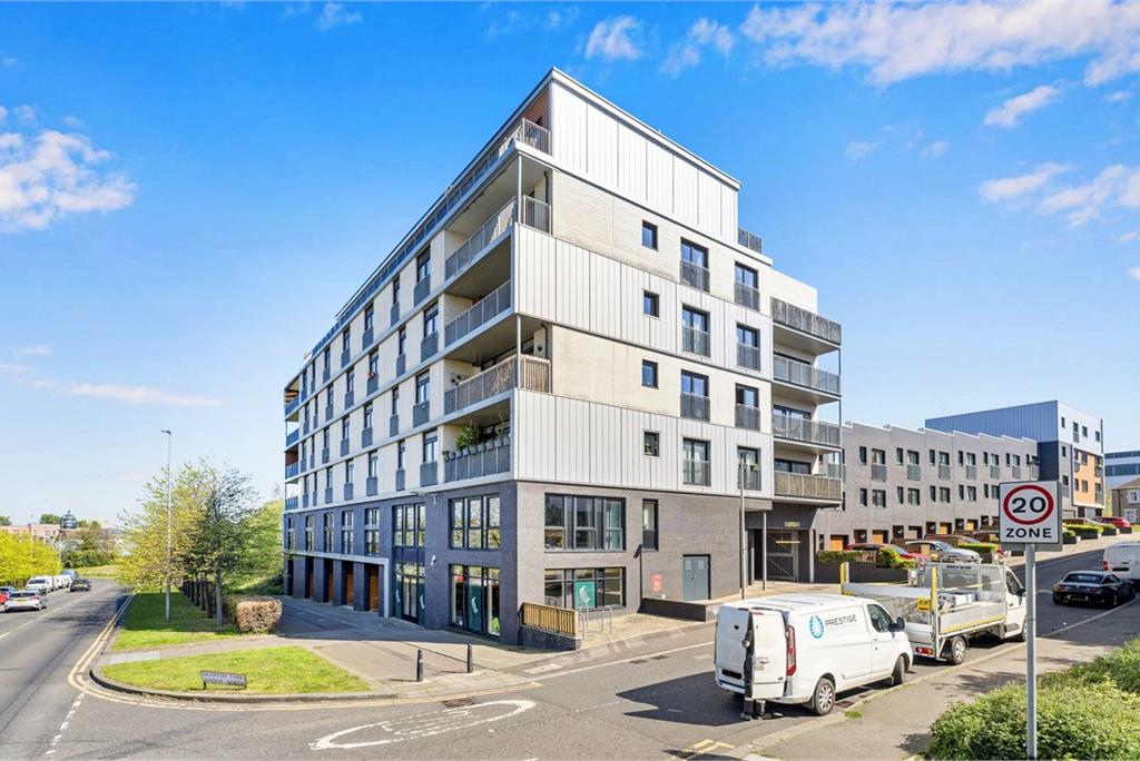 20/12 Granton Park Avenue North, Granton, EH5 1GW - image 13