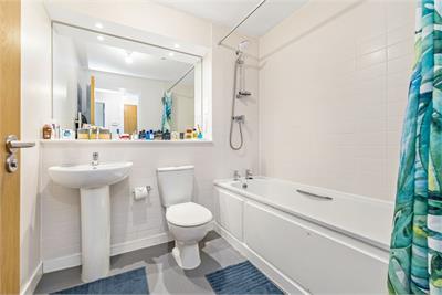 20/12 Granton Park Avenue North, Granton, EH5 1GW - image 10