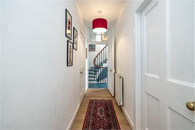 26 The Square, Kelso, TD5 7HH - image 2
