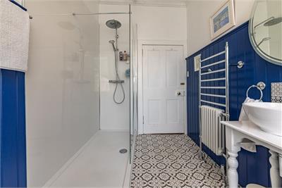 26 The Square, Kelso, TD5 7HH - image 18