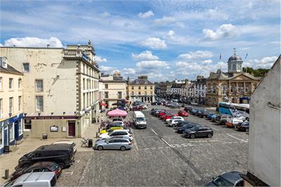 26 The Square, Kelso, TD5 7HH - image 22