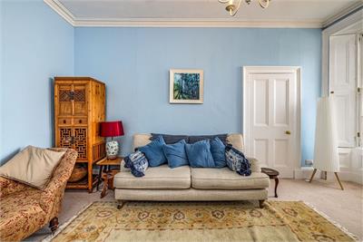 26 The Square, Kelso, TD5 7HH - image 7