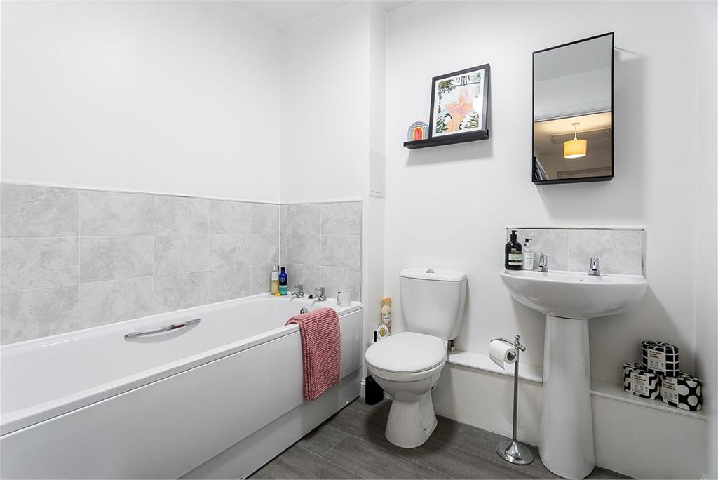 Flat 5,
2 Kidlaw Close,
Edinburgh,
EH16 6FT - image 18