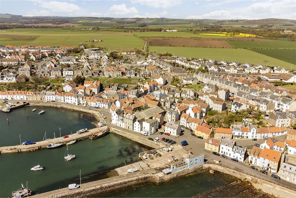 7 Virgin Square,
St. Monans,
Anstruther,
KY10 2AA - image 21
