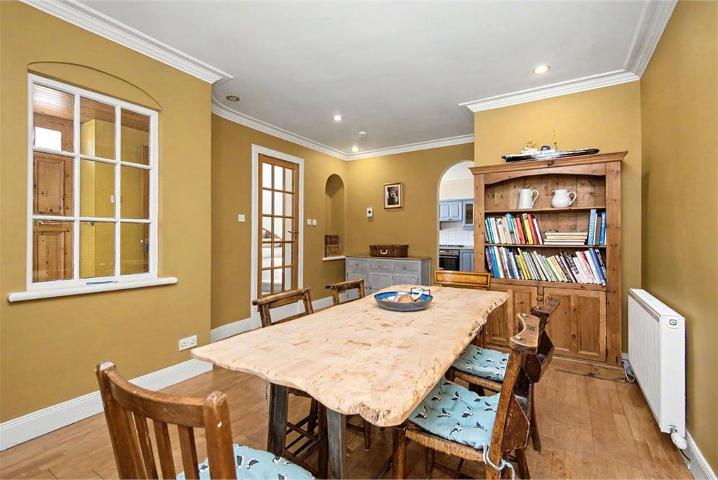 7 Virgin Square,
St. Monans,
Anstruther,
KY10 2AA - image 4