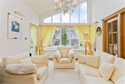 31 St Bryde's Way, Cardrona, EH45 9LL - image 4