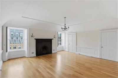 34/5 North Castle Street, New Town, Edinburgh, EH2 3BN - image 2