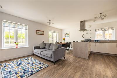 8 Quarrypark Drive, Ratho, EH28 8AE - image 4