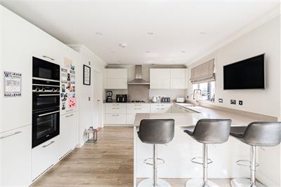 8 Viscount Drive, Dalkeith, EH22 3FX - image 3