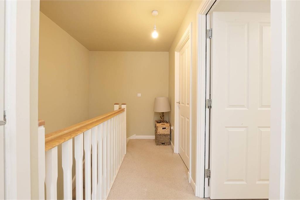 12 Skerryvore Loan, Fairmilehead, EH10 6TX - image 16