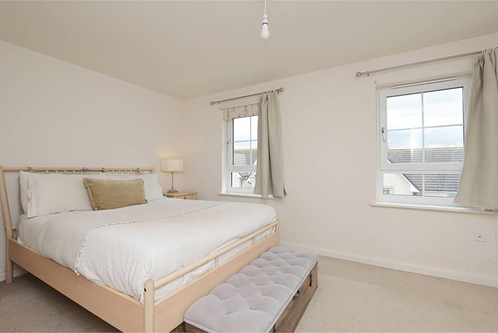 12 Skerryvore Loan, Fairmilehead, EH10 6TX - image 19