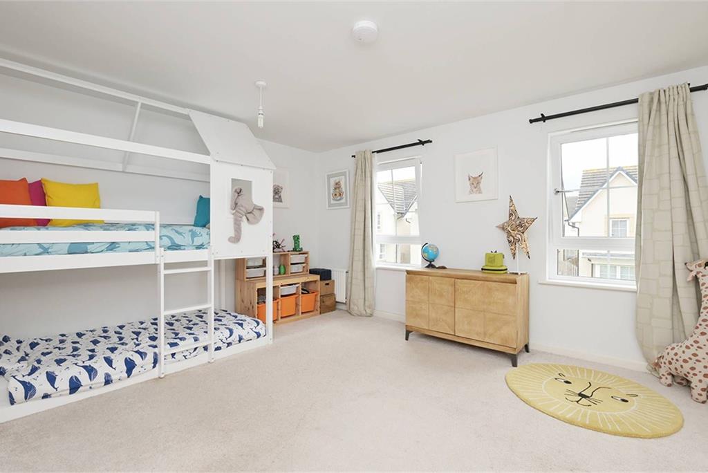 12 Skerryvore Loan, Fairmilehead, EH10 6TX - image 26