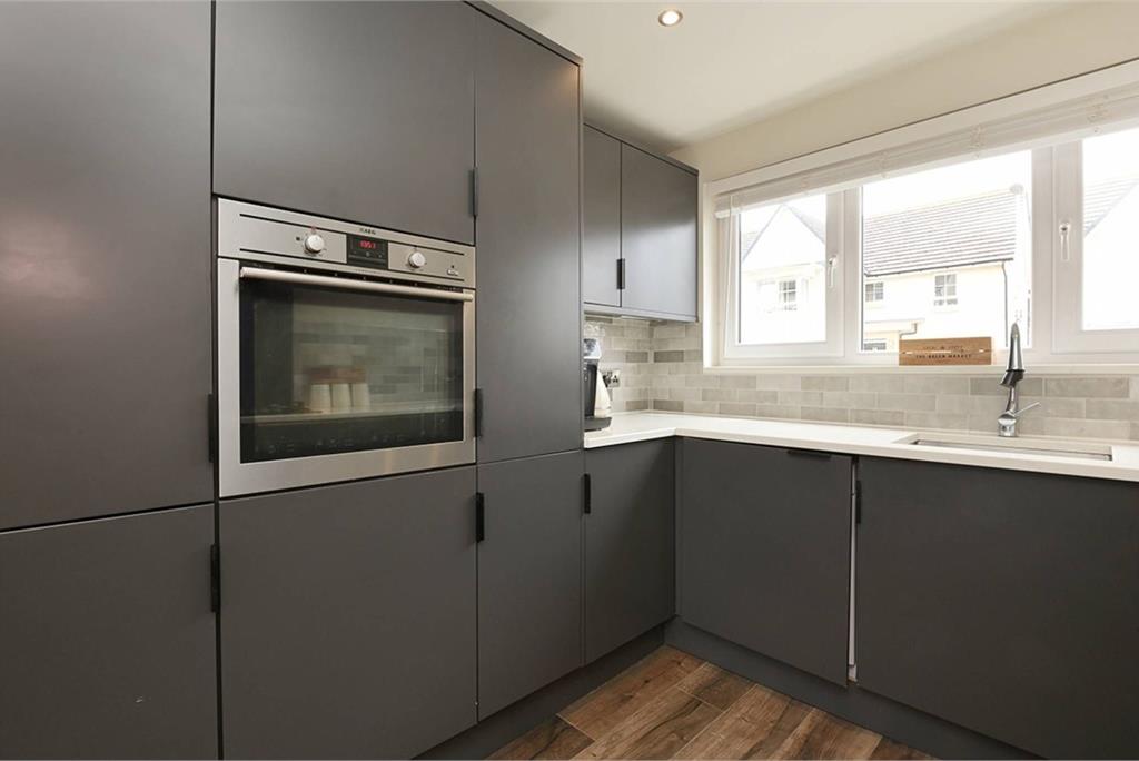 12 Skerryvore Loan, Fairmilehead, EH10 6TX - image 9