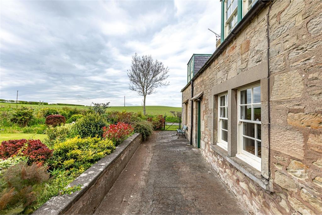 Meadowview, 1 Bogend Farm Cottages, Duns TD11 3RA - image 20