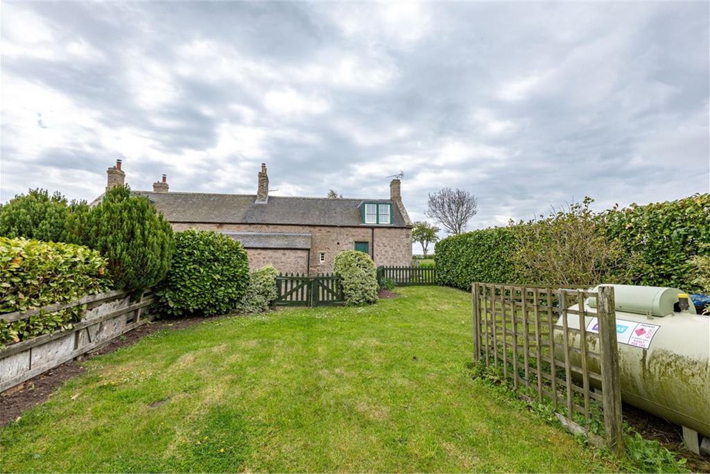 Meadowview, 1 Bogend Farm Cottages, Duns TD11 3RA - image 22