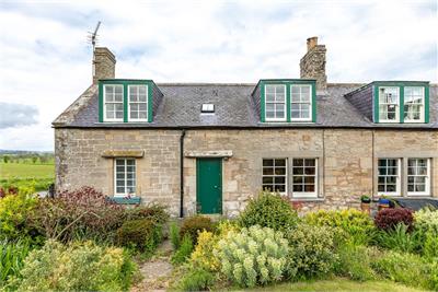 Meadowview, 1 Bogend Farm Cottages, Duns TD11 3RA - image 1