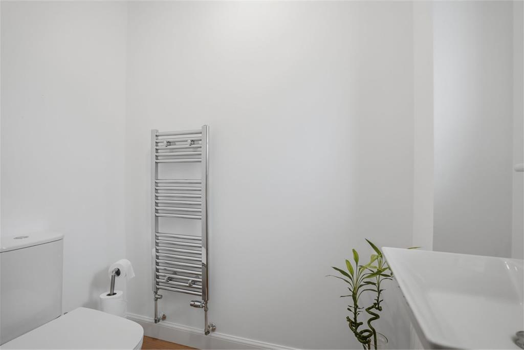 2 Wilkinson Lane, Mortonhall, Edinburgh, EH17 8RS - image 9