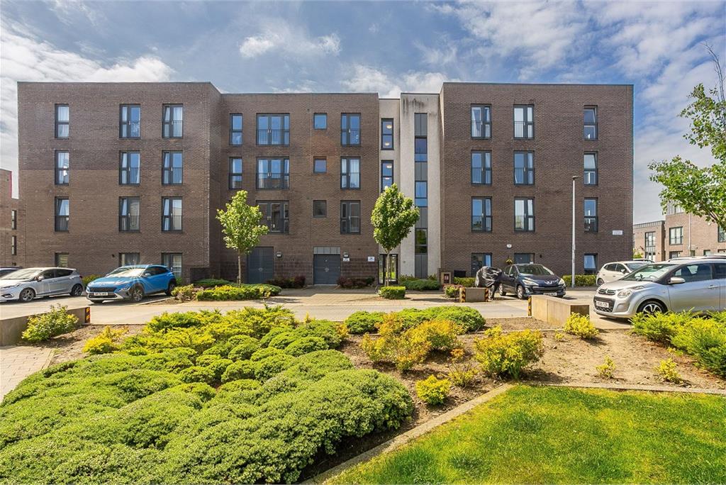 Flat 5,
4 Gaskell Street,
Edinburgh,
EH14 2AF - image 17
