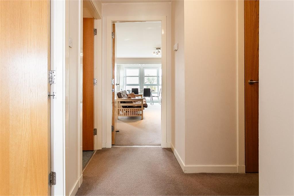 Flat 4,
86 Chesser Crescent,
Edinburgh,
EH14 1SE - image 22